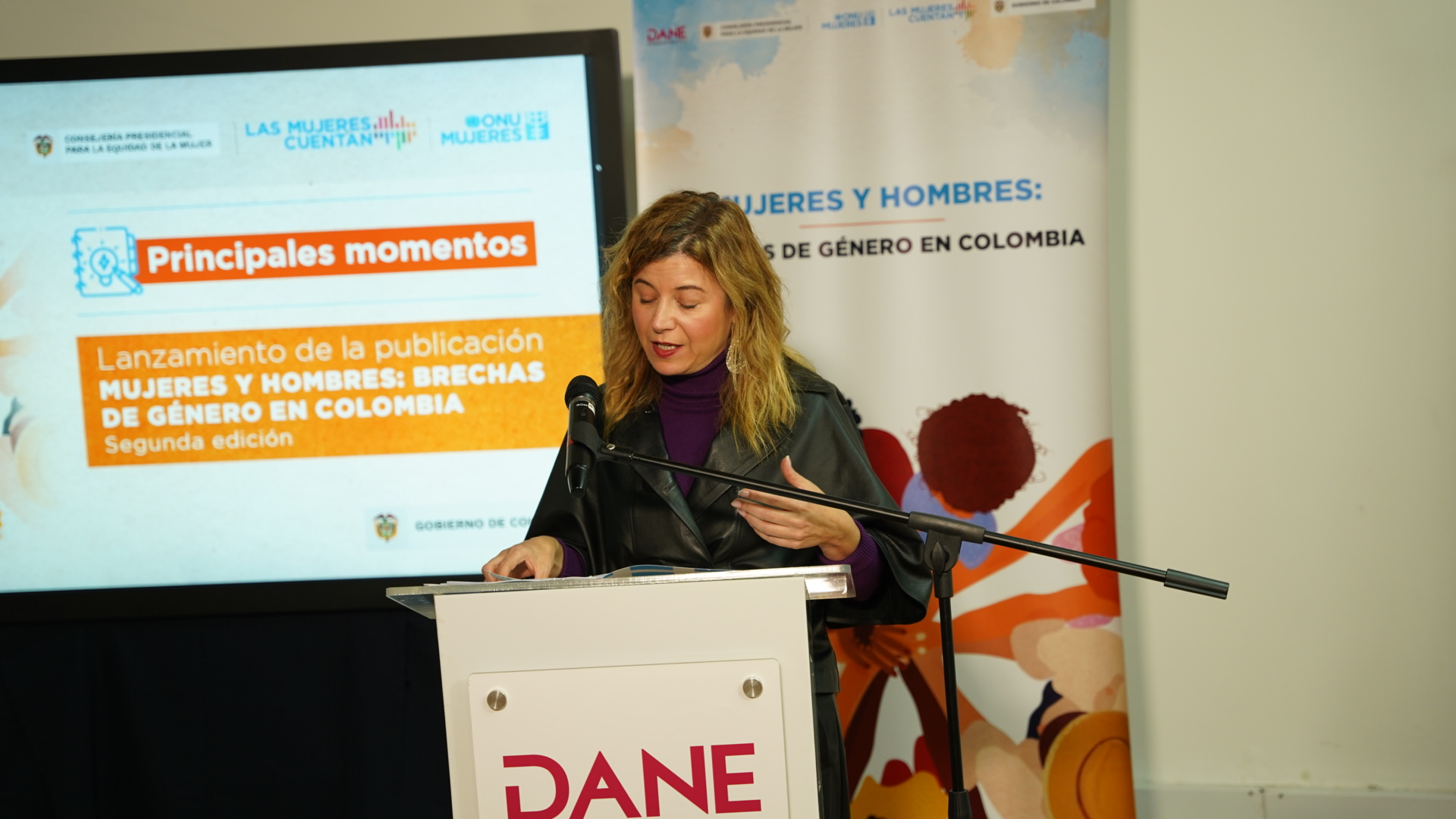 Mujeres y hombres: brechas de género en Colombia